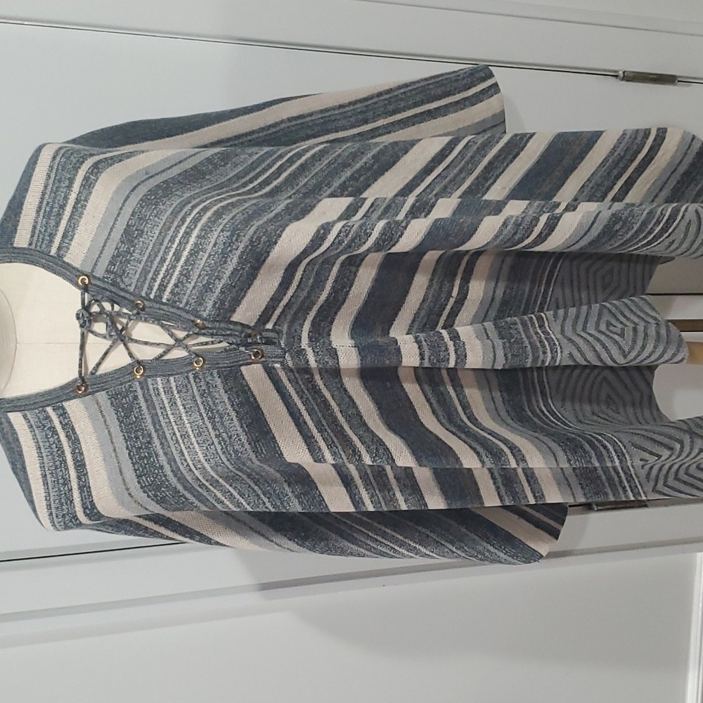 Women's Lace-up Striped Grey Cream Poncho
